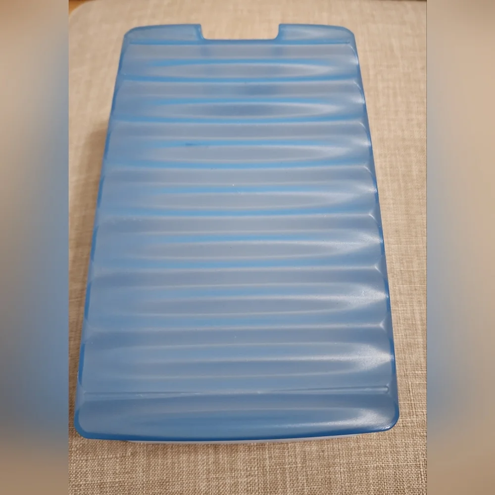Tupperware Storage Containers - Picture 5 of 5
